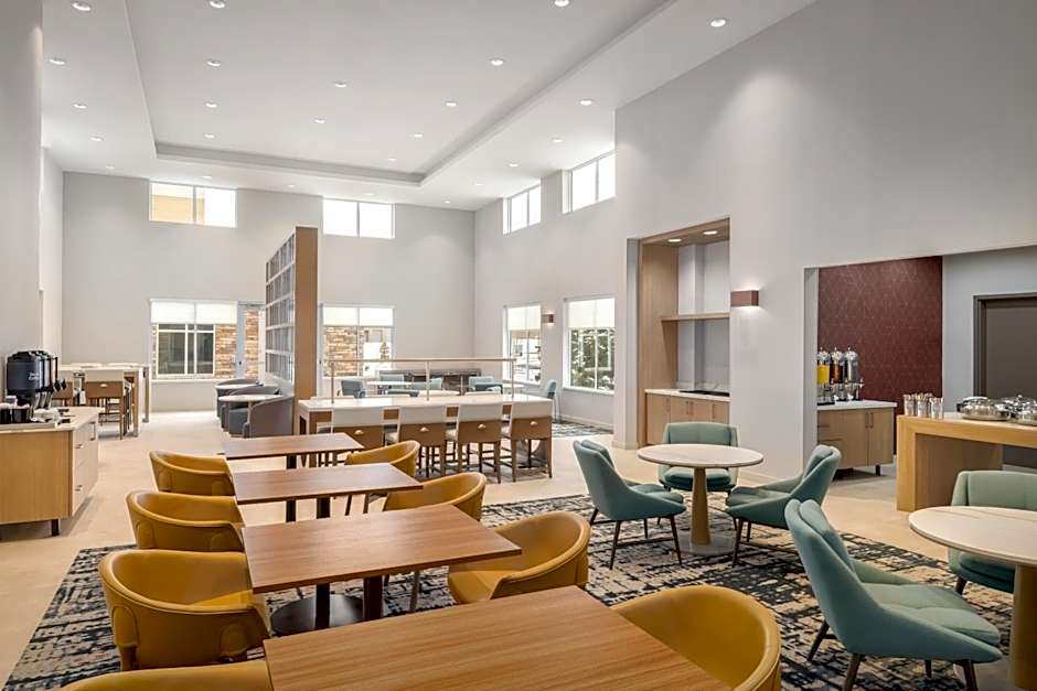 Homewood Suites by Hilton Thornton Denver