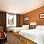 Holiday Inn Express & Suites Tremblant By IHG