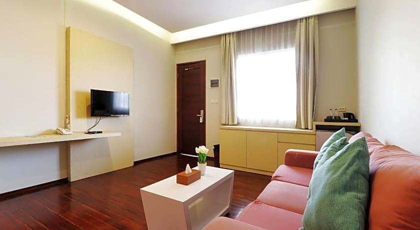 Pejaten Valley Residence