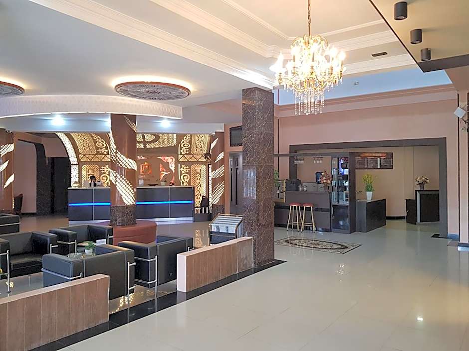 Capital O 93263 Linge Land Hotel