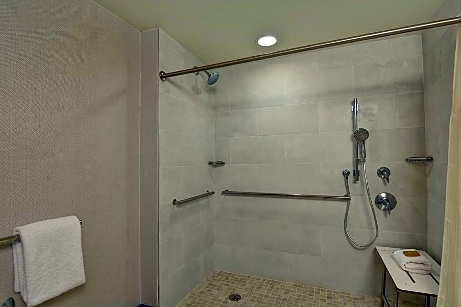DoubleTree By Hilton Hotel Baton Rouge