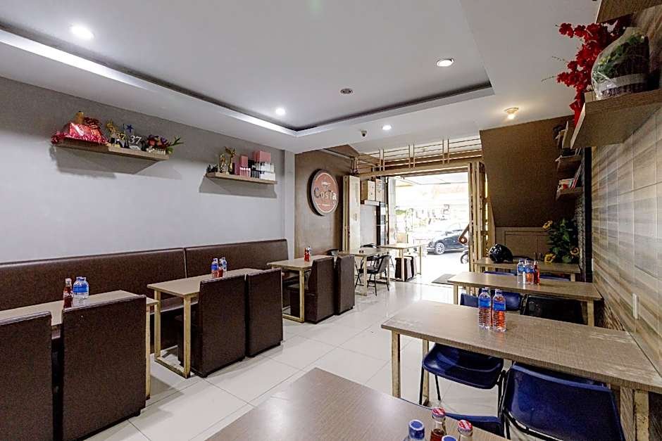 RedDoorz @ Best Hotel Jalan Dr. Sutomo Siantar