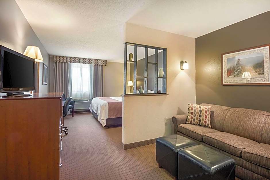 Quality Inn & Suites Newberry