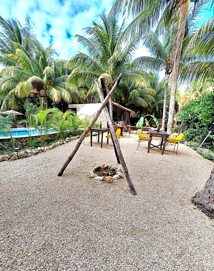 Maria Bonita Hotel & Restaurant El Cuyo by Spot Rentals