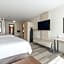 Holiday Inn Express & Suites - Marion By IHG