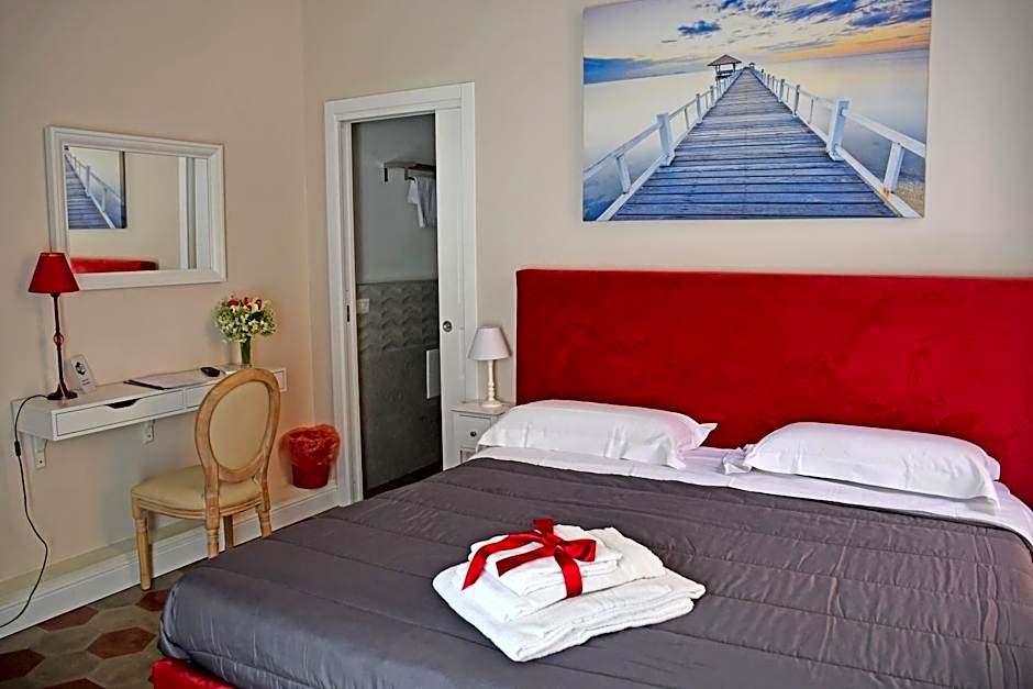 B&B Romeo Luxury Rooms