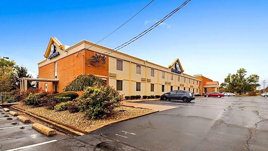 Best Western Adena Inn