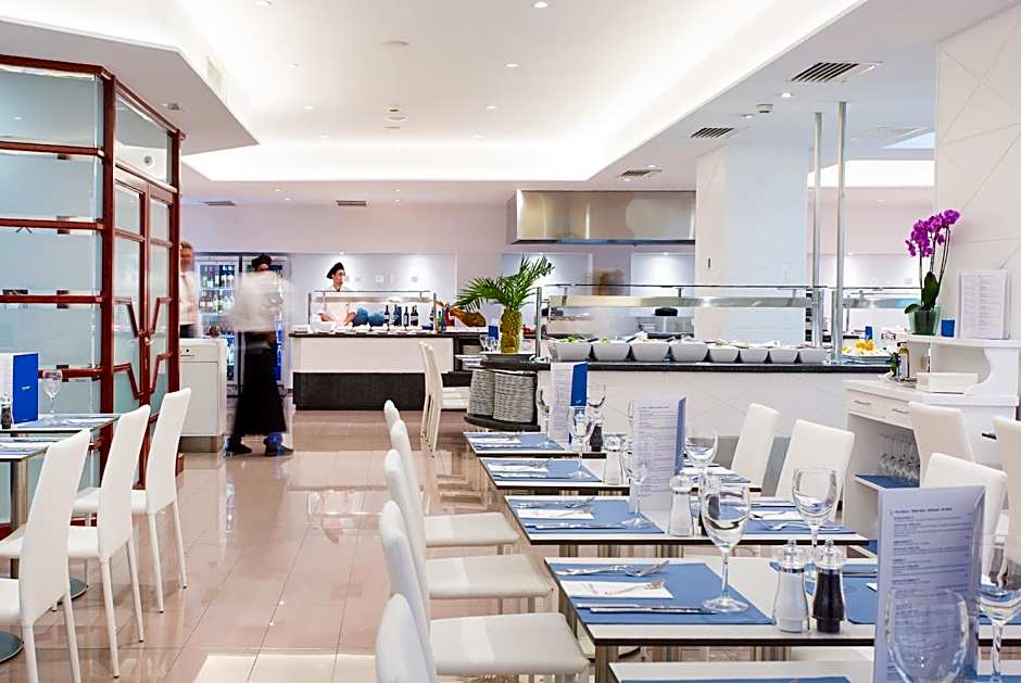 Reverence Life Hotel - Adults Only