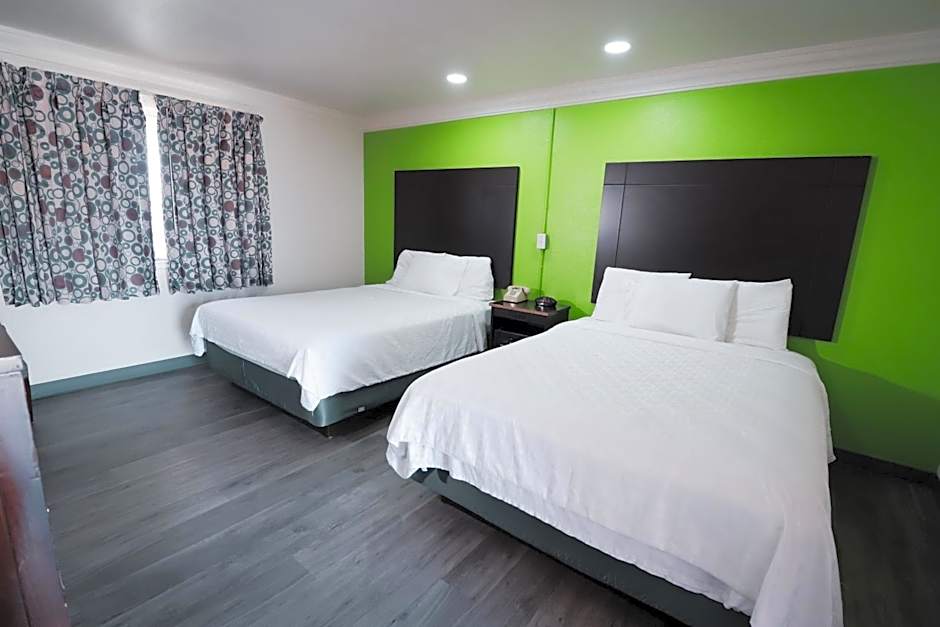 Rodeway Inn San Antonio Lackland AFB - SeaWorld