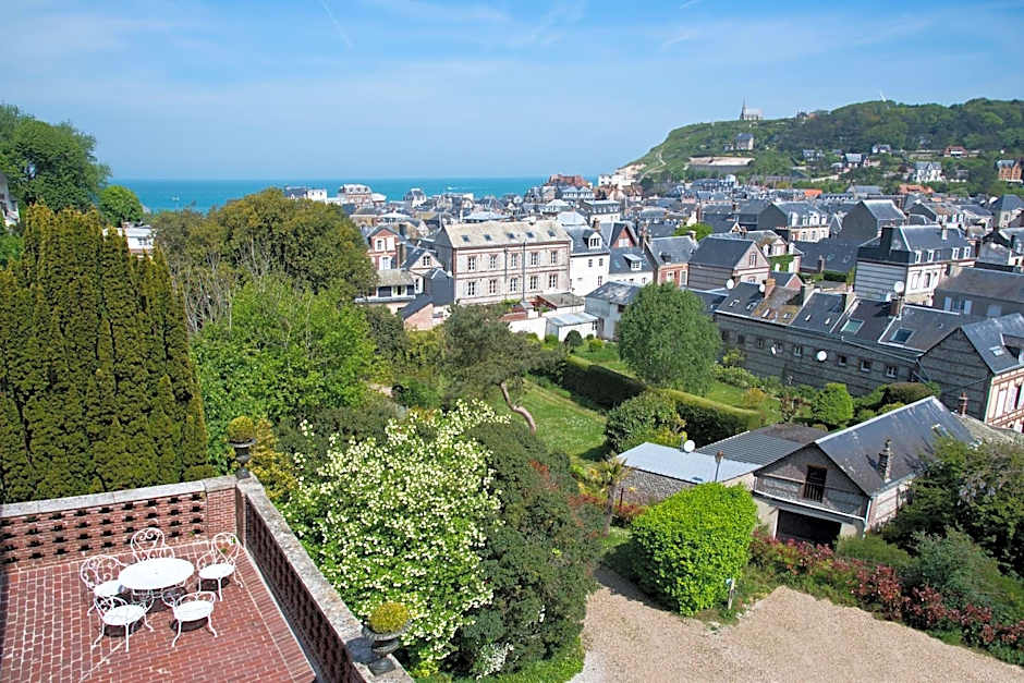 Castel De La Terrasse