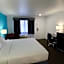 Travelodge by Wyndham Livonia/Canton/Novi Detroit Area