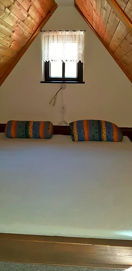 Chalupa U Studánky