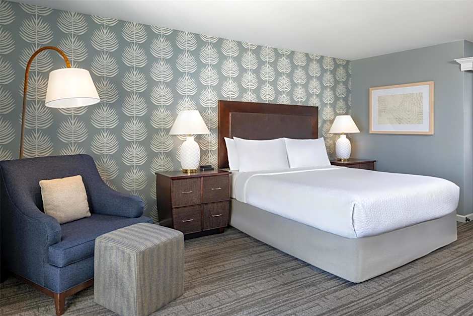 Jamaica Bay Inn Marina Del Rey Tapestry Collection by Hilton