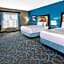 La Quinta Inn & Suites by Wyndham Niagara Falls