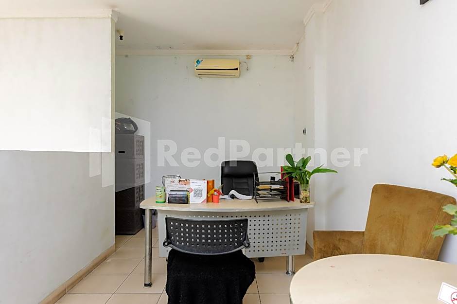 Tanres House Syariah Cilandak Mitra RedDoorz