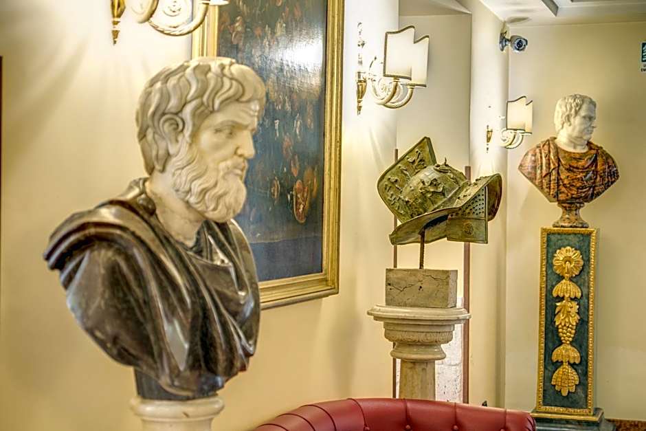 Aurelius Art Gallery Hotel