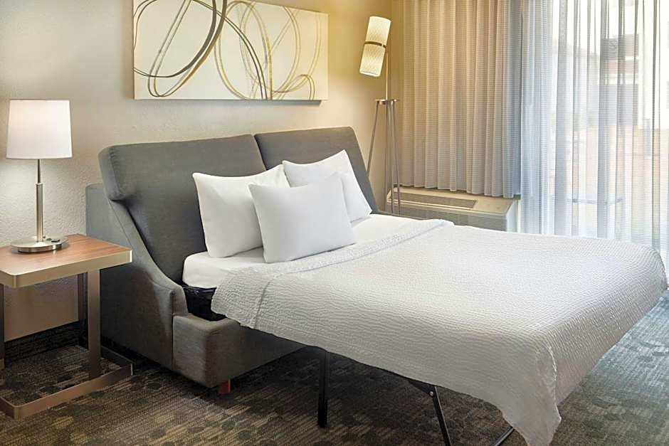 Courtyard by Marriott Atlanta Airport South/Sullivan Road