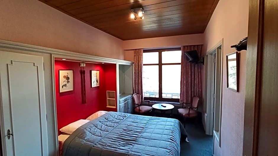 Hotel Le Chalet