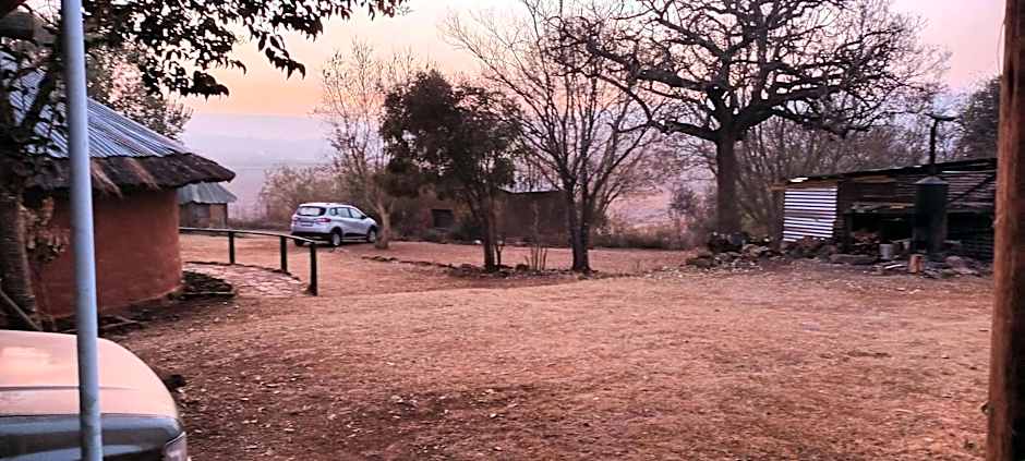 Joy River Backpackers