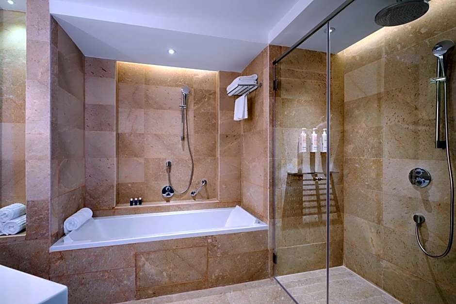 Tunis Marriott Hotel