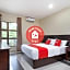 OYO 89960 Manjung Inn Hotel