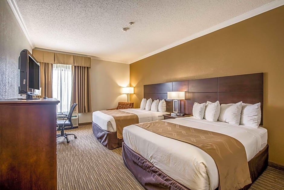 Quality Inn and Suites Seabrook - NASA - Kemah