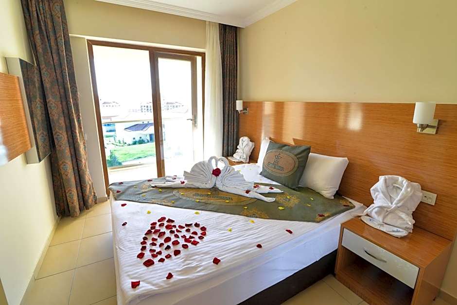 Grand Ozgul Thermal Holiday Village