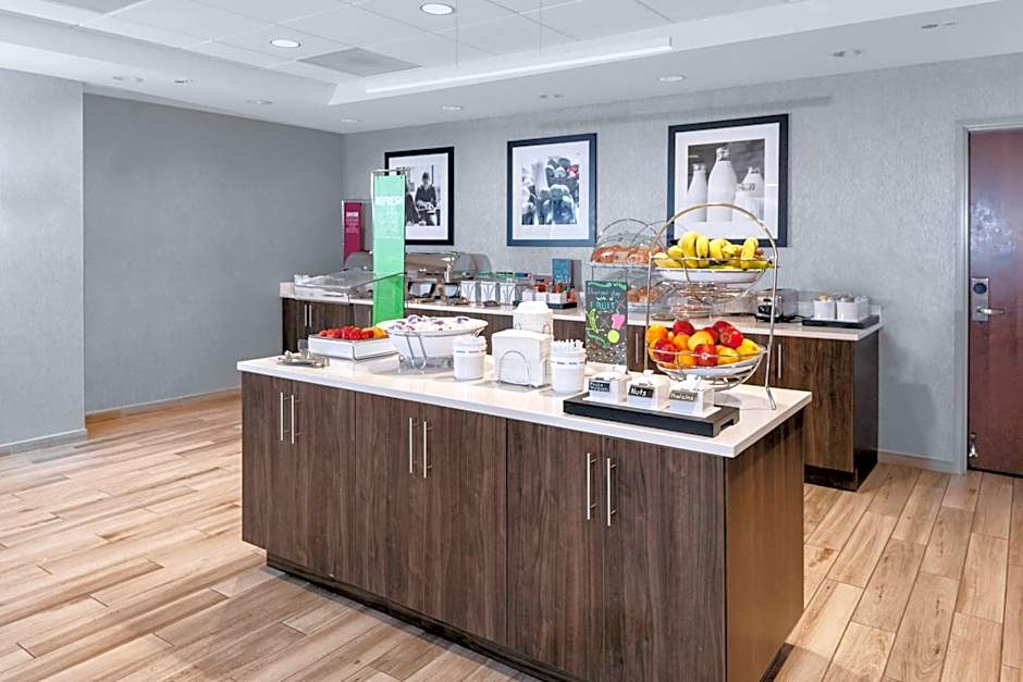 Hampton Inn By Hilton & Suites Chicago Burr Ridge