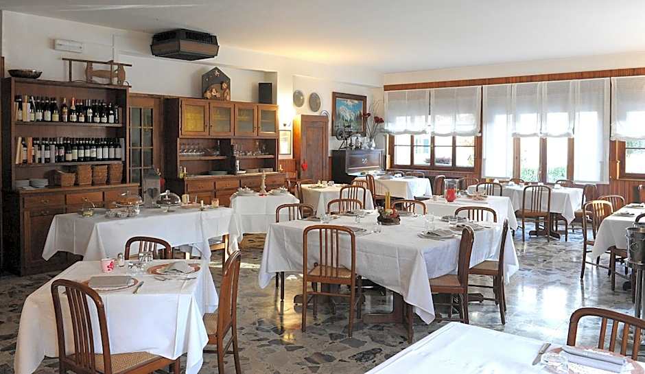 Hotel Ristorante Miramonti