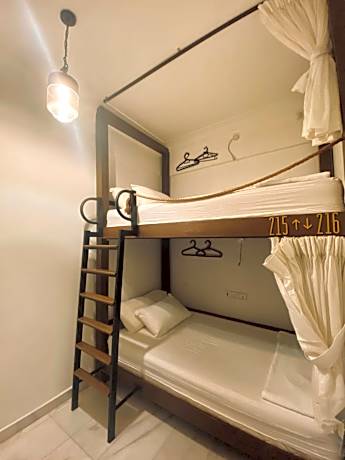 Twin Room with Shared Bathroom