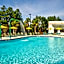 Fairfield Inn & Suites by Marriott Orlando Flamingo Crossing/Western Entrance