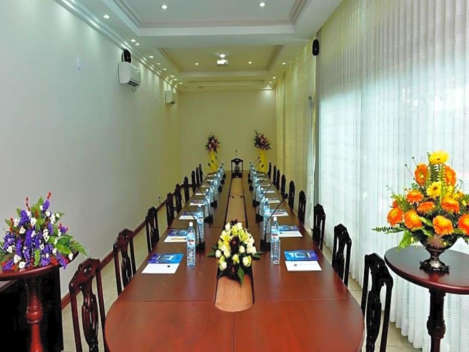 Golden Butterfly Hotel