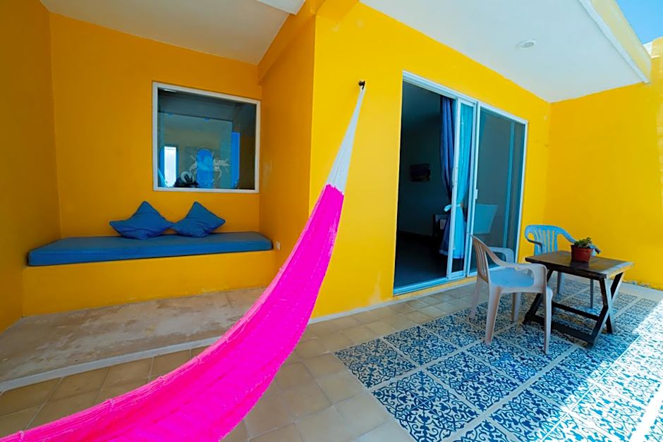 Hotel Flamingos Inn
