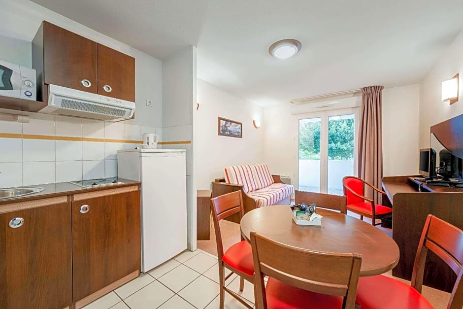 Comfort Suites Pau Idron