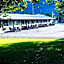 Lakeview Motel