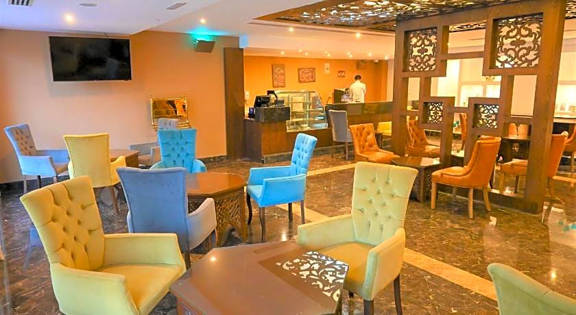 Crystal Plaza Al Majaz Hotel