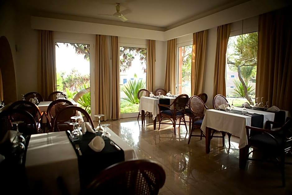 Flag Hotel Foya Branca