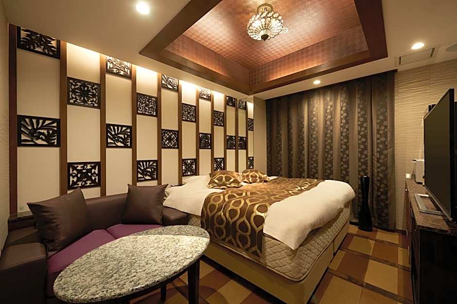 HOTEL EXE (Adult Only)