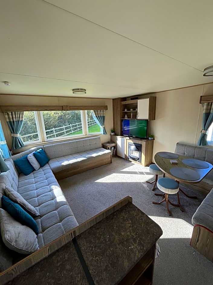 Golden Sands Mablethorpe 8 Birth Caravan