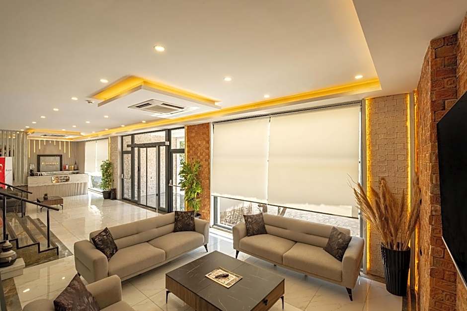 Laristone Suite Spa Hotel