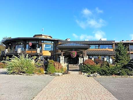 Le Manoir Du Lac Delage