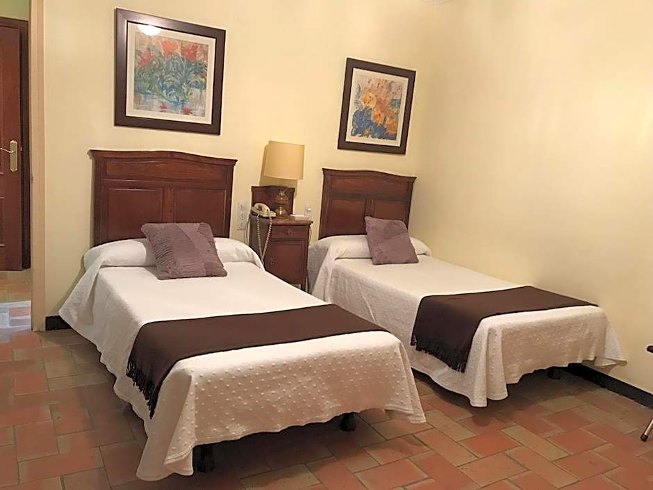 Hotel Suís
