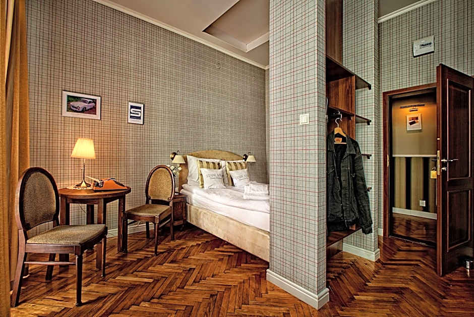 Stare Kino Cinema Residence