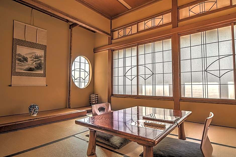 K's House Ito Onsen - Historical Ryokan Hostel