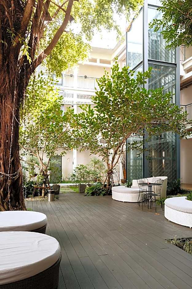 Sooknirund Hotel