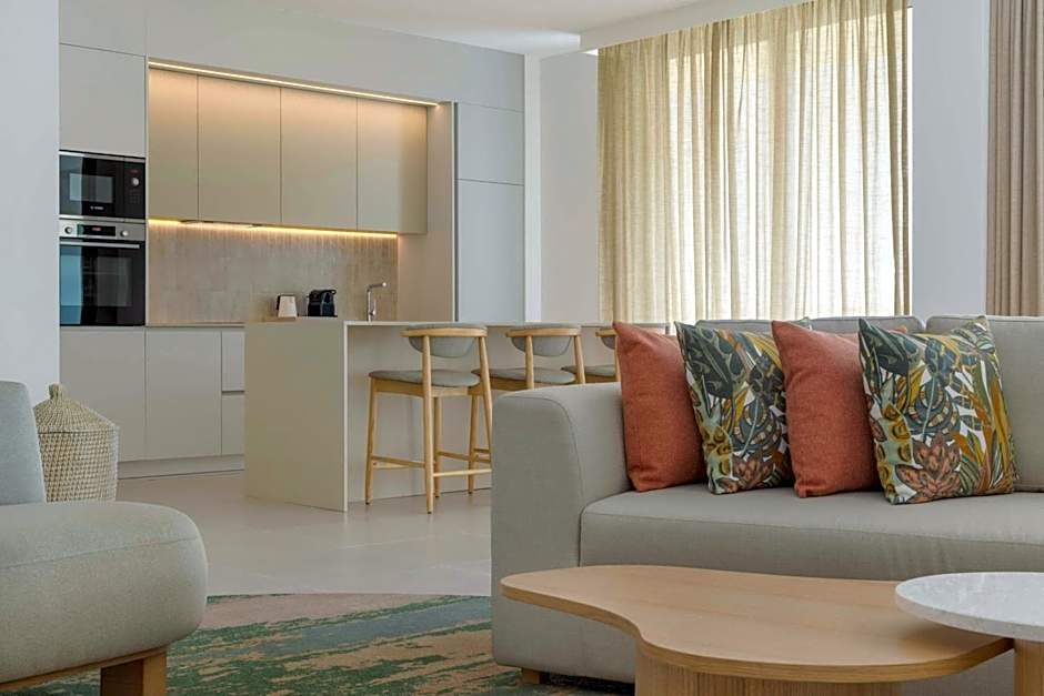 The Westin Salgados Beach Resort, Algarve