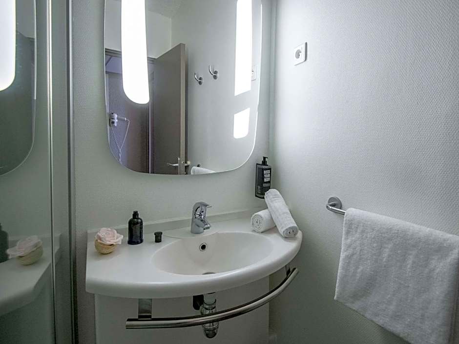 ibis Cannes Plage La Bocca