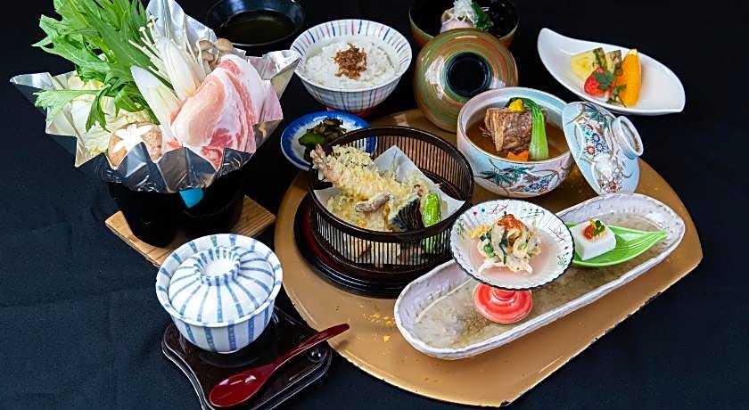 Aqua Garden Hotel Fukumaru