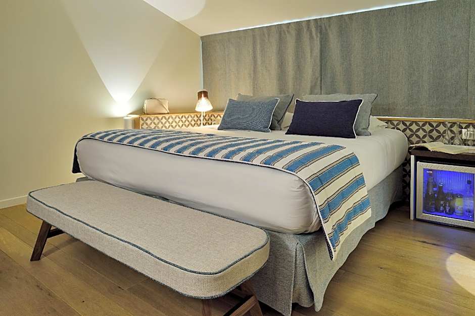 Photo 1 of 4 of Suite, Sea View, Terrace