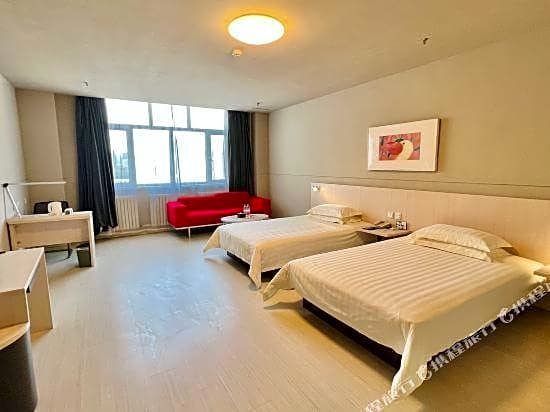 Jinjiang Inn Urumqi Hongqi Road Branch